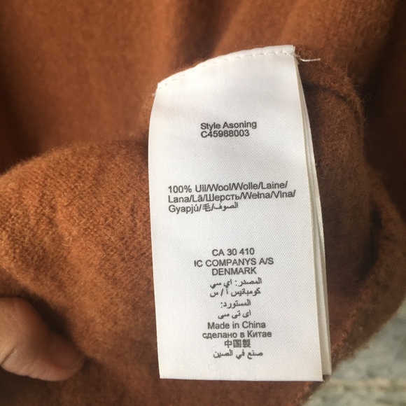 In Wear Wool Turtleneck Tunic - Picture 8 of 8